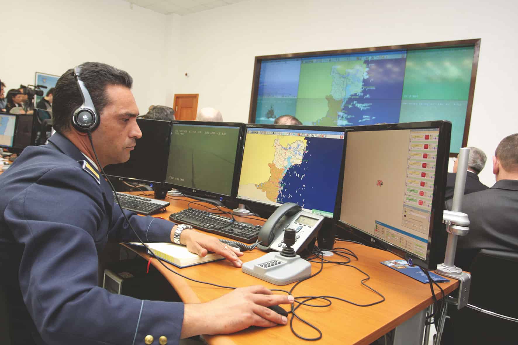 Dispecerat SCOMAR (Sistem Complex de Observare, Supraveghere și Control al Traficului în Marea Neagră)